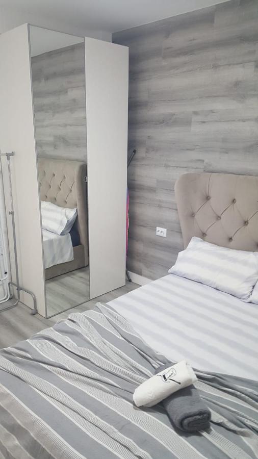 Beachfront Apartment - La Mata Торевиеха Екстериор снимка